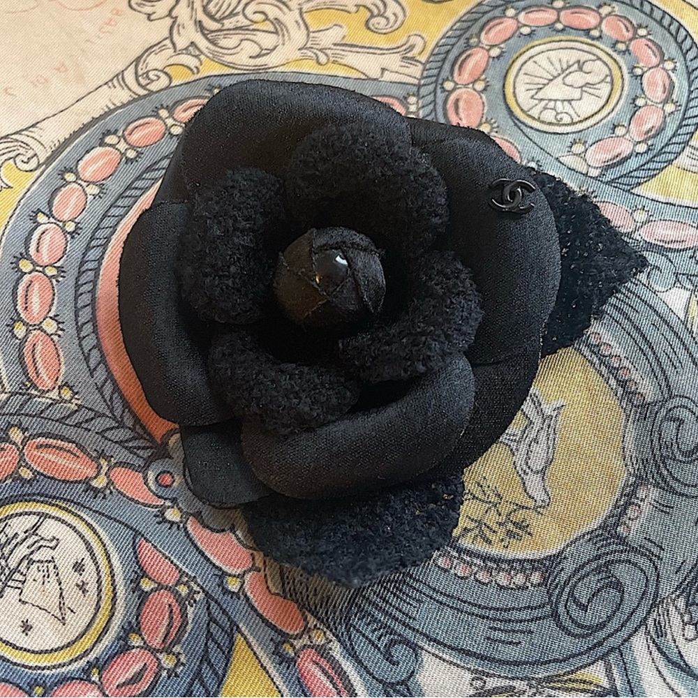 CHANEL Black Floral Brooch